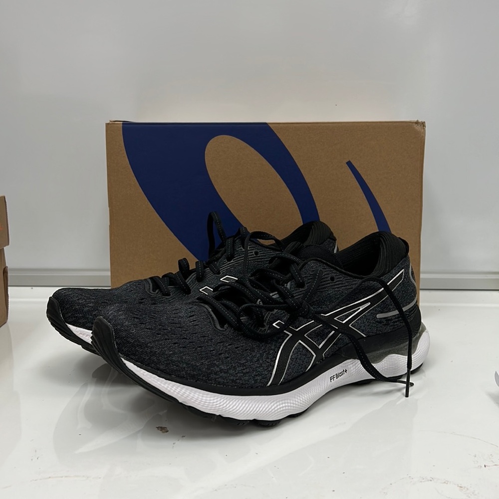 ASICS Womens Gel Nimbus 24